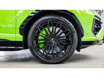 Lamborghini Urus Urus SE — photo 9