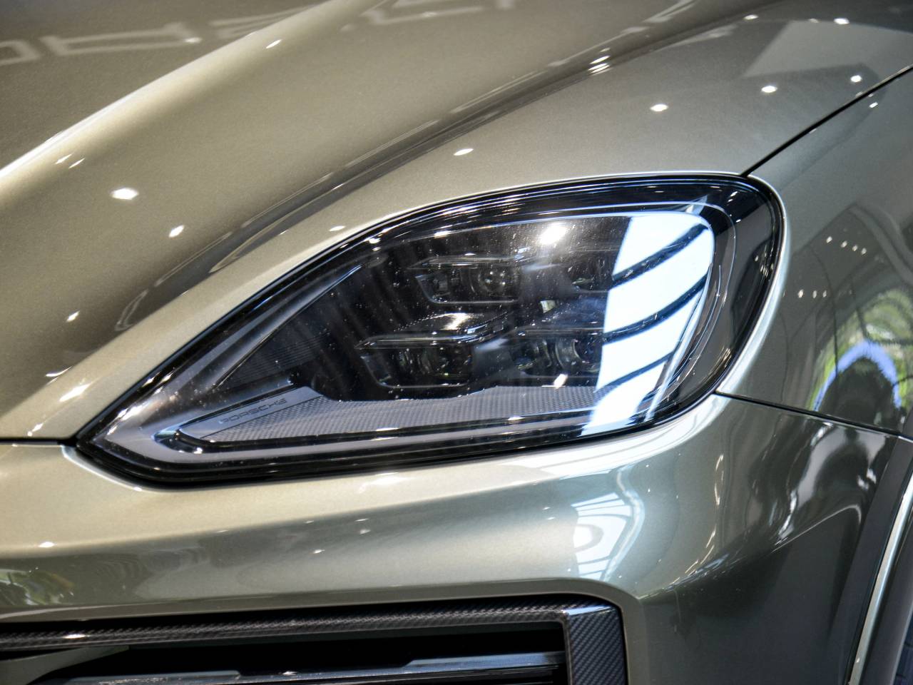 Porsche Cayenne III ph2 Turbo E-Hybrid - 2024 - Joinsteer - #9