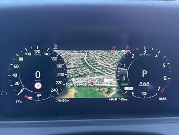 Land Rover Range Rover Velar P400e S — photo 10