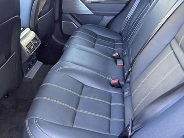 Land Rover Range Rover Velar P400e S — photo 14