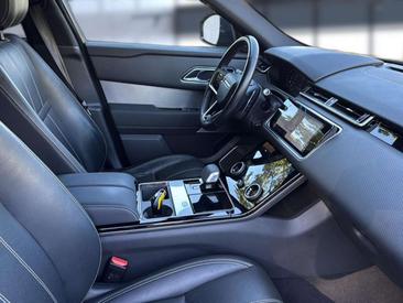Land Rover Range Rover Velar P400e S — photo 16