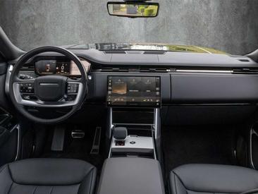 Land Rover Range Rover P550e Hybrid Autobiography — photo 4