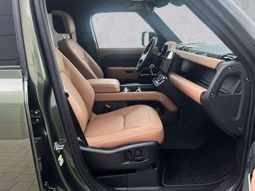 Land Rover Defender 110 P300e X-Dynamic HSE AHK ACC HUD Vert — photo 3