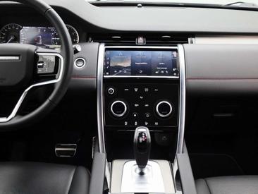 Land Rover Discovery Sport P300e PHEV AWD Auto R-Dynamic S — photo 7