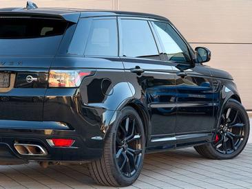 Land Rover Range Rover Sport SVR — photo 7