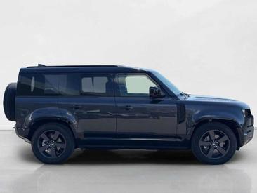 Land Rover Defender 110 X-Dynamic SE 3.0D I6 250 CV AWD Auto — photo 6