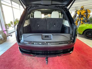 Land Rover Range Rover D350 — photo 11