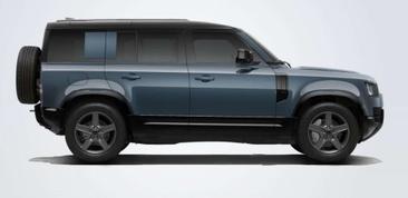Land Rover Defender 110 X-Dynamic SE P300e — photo 2
