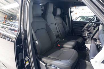 Land Rover Defender 110 HARDTOP S D250 — photo 11