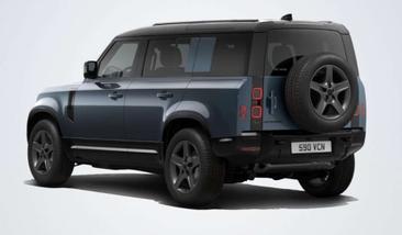 Land Rover Defender 110 X-Dynamic SE P300e — photo 3