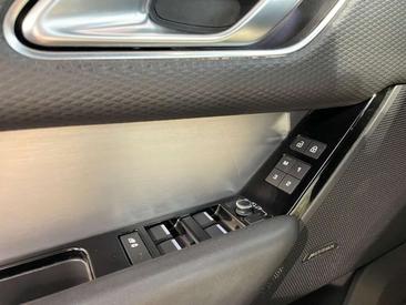 Land Rover Range Rover Velar Mhev R-Dynamic SE 4wd 204cv Auto — photo 21