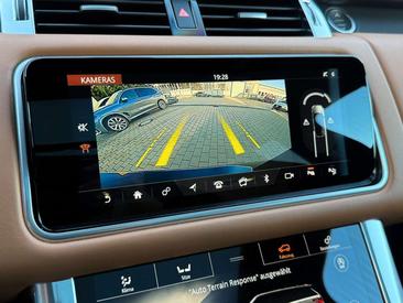 Land Rover Range Rover Sport SVR — photo 17