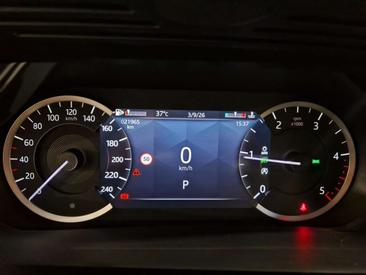 Land Rover Range Rover Evoque 2.0D I4 163CV AUTOCARRO AWD R-Dynamic S — photo 9