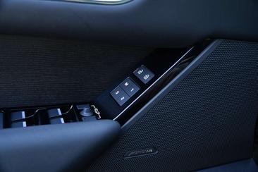Land Rover Range Rover Velar P400e Dynamic SE I Pano I ACC I 5 Jaar Fab — photo 16