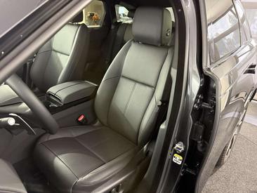 Land Rover Range Rover Velar 2.0 P400e R-Dynamic HSE / Plug-In Hybrid — photo 12