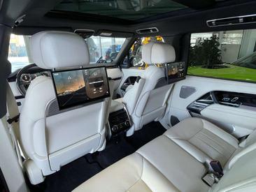 Land Rover Range Rover D350 — photo 20