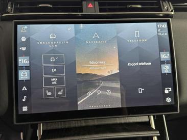 Land Rover Range Rover Velar 2.0 P400e R-Dynamic HSE / Plug-In Hybrid — photo 14