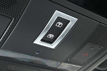 Land Rover Discovery Sport 1.5 P270e PHEV Dynamic SE — photo 21
