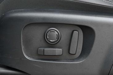 Land Rover Discovery Sport 1.5 P270e PHEV Dynamic SE — photo 22