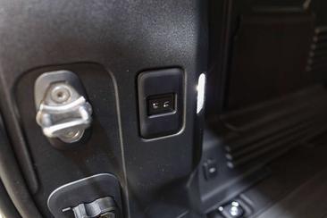 Land Rover Defender 110 HARDTOP S D250 — photo 26