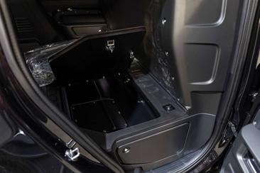 Land Rover Defender 110 HARDTOP S D250 — photo 28