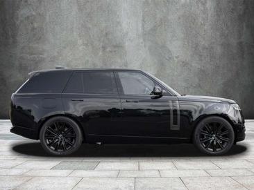 Land Rover Range Rover P550e Hybrid Autobiography — photo 5