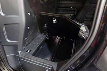 Land Rover Defender 110 HARDTOP S D250 — photo 30