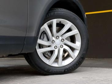 Land Rover Discovery 3.0D I6 HSE Aut. 300 Gris — photo 38