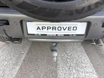 Land Rover Defender 90 Noir 5.0 V8 AWD Aut. — photo 17