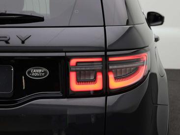 Land Rover Discovery Sport P300e PHEV AWD Auto R-Dynamic S — photo 37