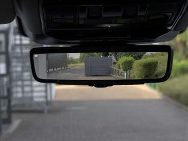 Land Rover Range Rover P550e Hybrid Autobiography — photo 14