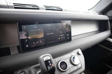 Land Rover Defender 90 X-Dynamic SE D300 — photo 16