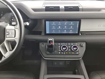 Land Rover Defender 110 SE Awd 3.0d I6 Mhev 250cv Auto — photo 15