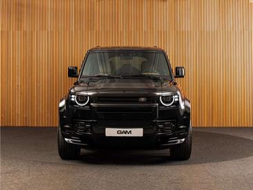 Land Rover Defender 110 X-Dynamic HSE URBAN 2.0 P300e — photo 8
