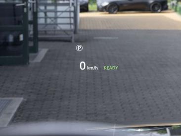 Land Rover Range Rover P550e Hybrid Autobiography — photo 24