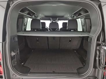 Land Rover Defender 110 SE Awd 3.0d I6 Mhev 250cv Auto — photo 25
