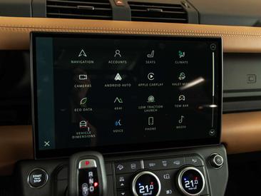 Land Rover Defender 110 X-Dynamic HSE URBAN 2.0 P300e — photo 20