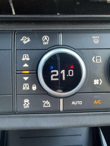 Land Rover Defender 110 S Awd Autocarro 3.0d I6 Mhev 200cv Auto — photo 21