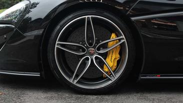 McLaren 570S Spider — photo 11