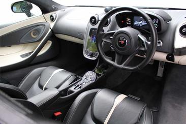 McLaren 570S Spider — photo 17