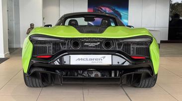 McLaren Artura — photo 6