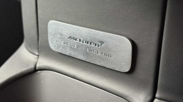 McLaren Artura — photo 40