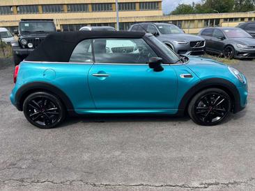 Mini Cabrio JCW Cooper — photo 3