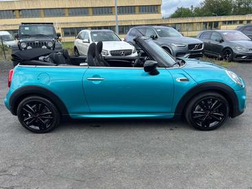 Mini Cabrio JCW Cooper — photo 11
