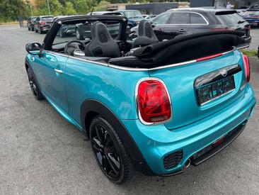 Mini Cabrio JCW Cooper — photo 14