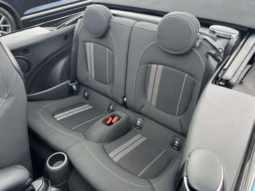 Mini Cabrio JCW Cooper — photo 18