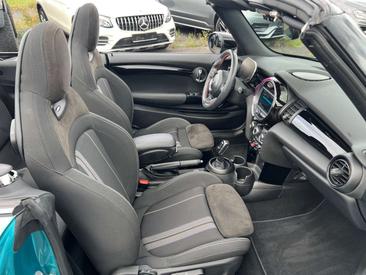 Mini Cabrio JCW Cooper — photo 19