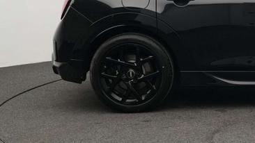 Mini Cooper JCW S — photo 11