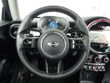 Mini Hatch Cooper S — photo 8