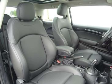 Mini Hatch Cooper S — photo 9